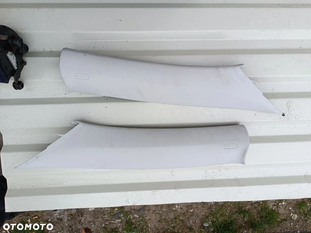 POSZYCIE SŁUPKA VW TIGUAN 5N0867234 LEWA PRAWA KOMPLET - 1