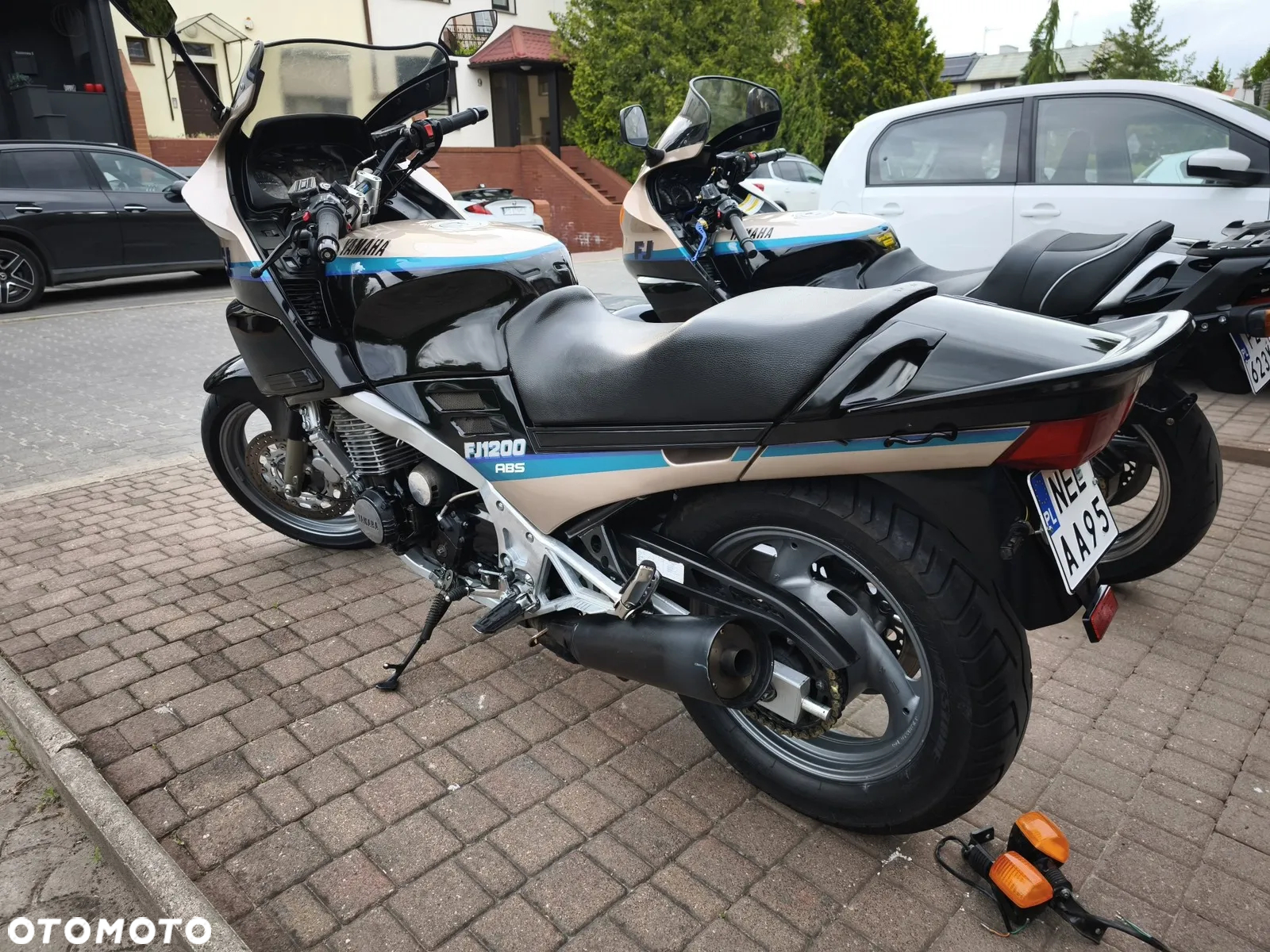 Yamaha FJ - 8
