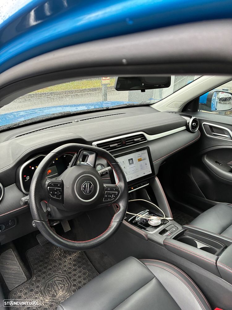 MG ZS Standard Luxury - 10