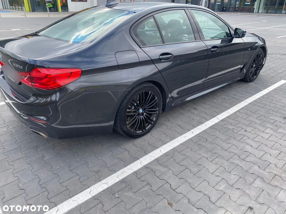 BMW Seria 5 530d M Sport sport - 8