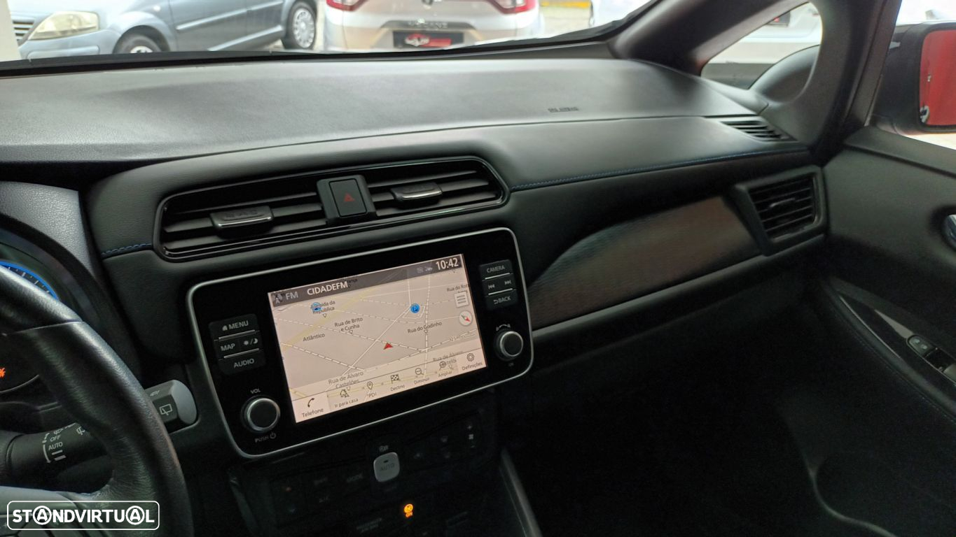 Nissan Leaf Visia - 38
