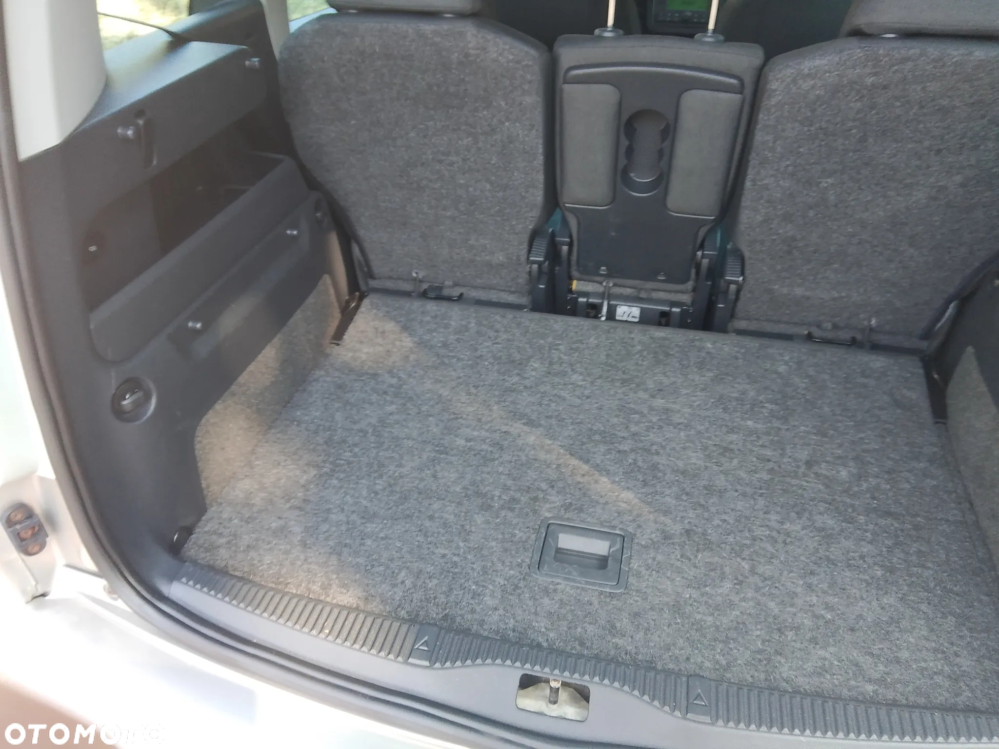 Skoda Roomster 1.4 16V Active - 19