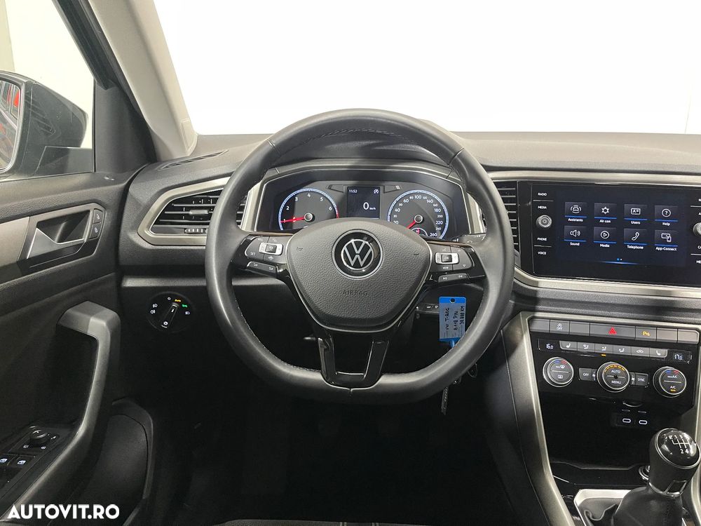 Volkswagen T-Roc 1.5 TSI Design - 7