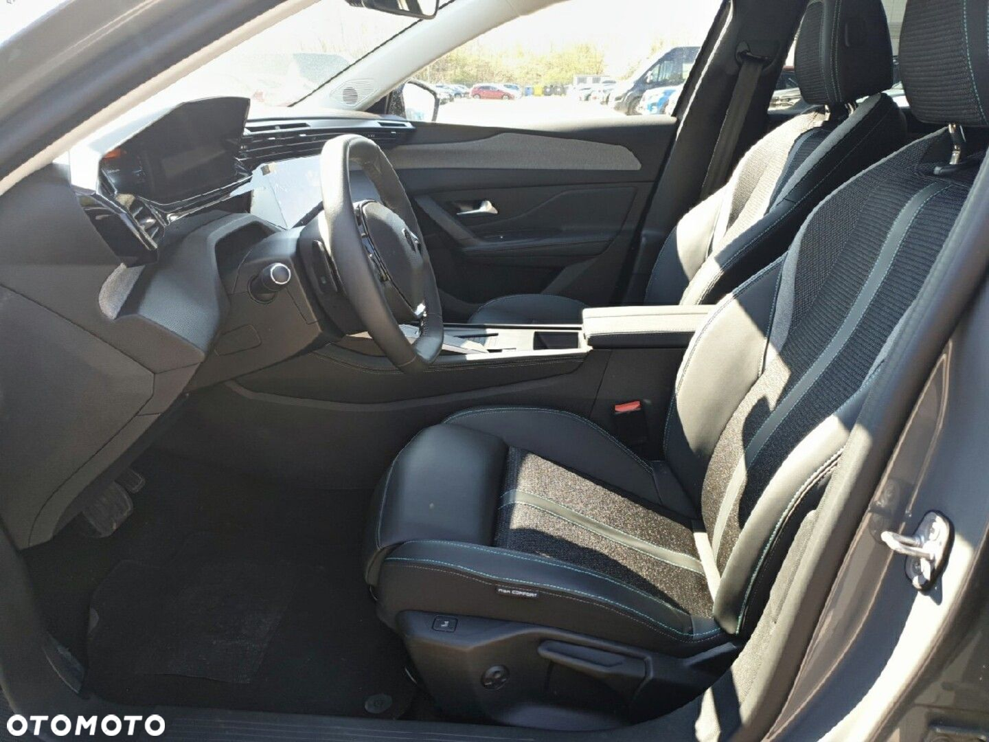 Peugeot 308 1.2 PureTech Allure S&S EAT8 - 9
