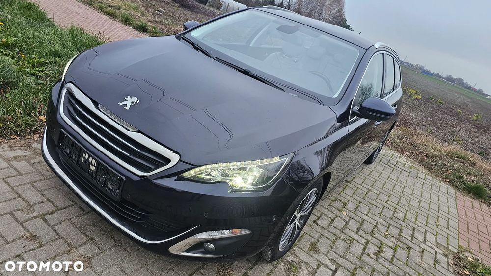 Peugeot 308 - 35