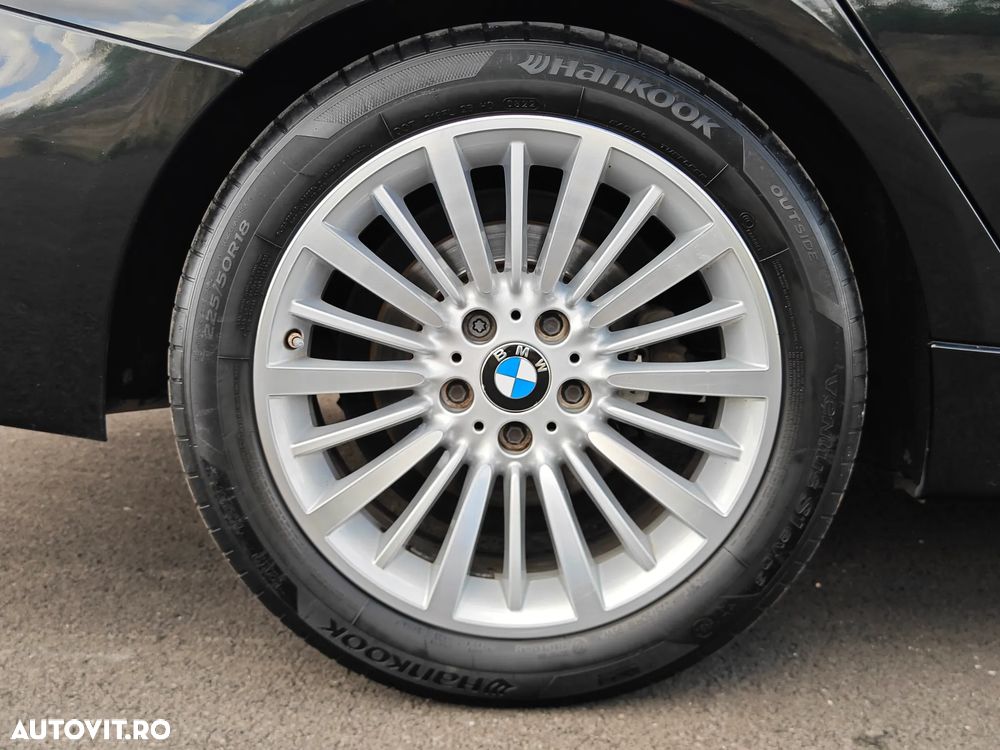 BMW Seria 3 320d Sport-Aut. Luxury Line - 18