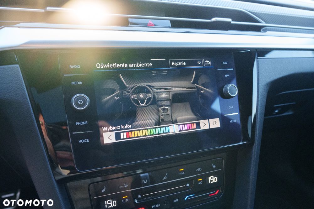 Volkswagen Arteon 2.0 TSI DSG R-Line - 20