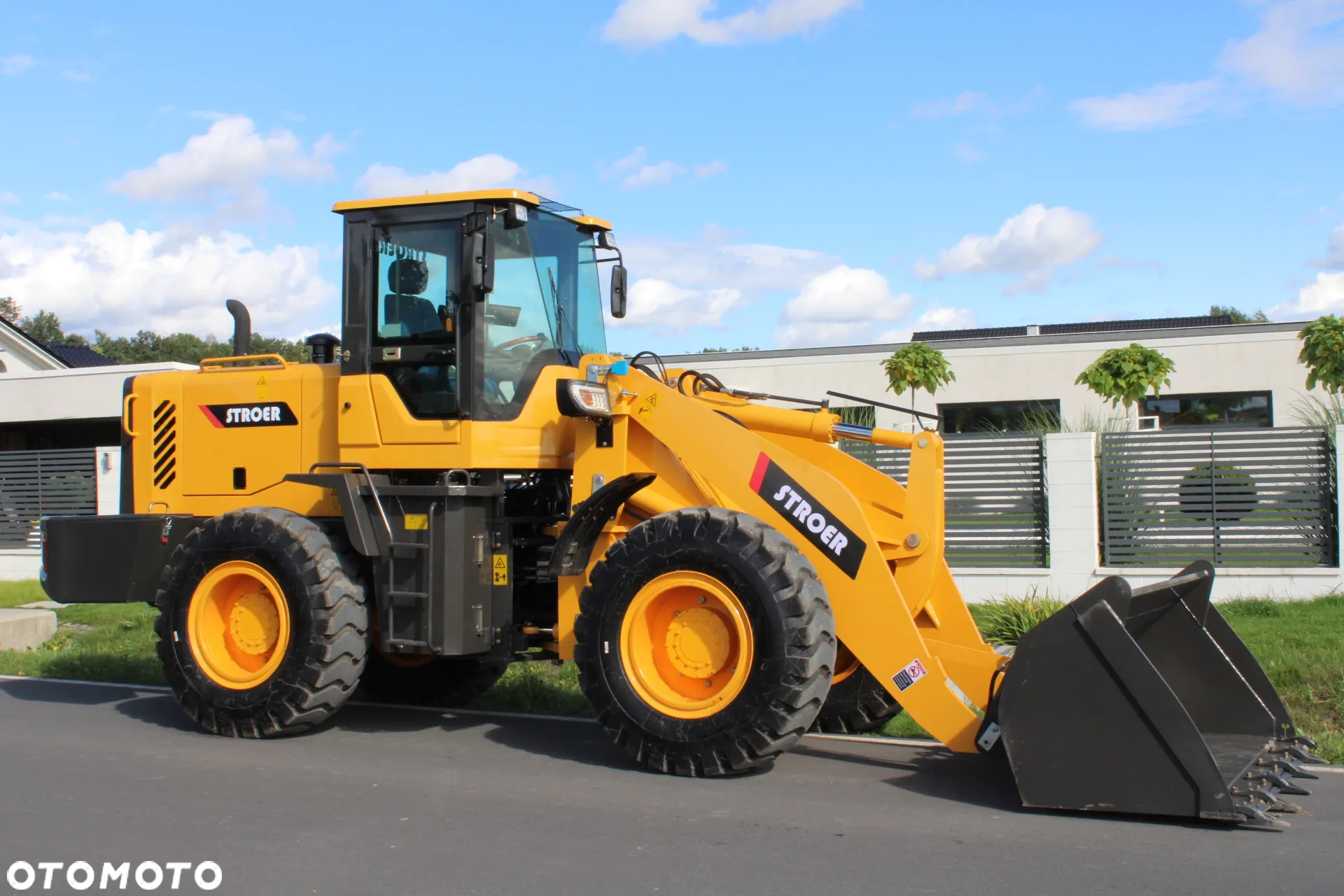 Stroer NW 930 - 10