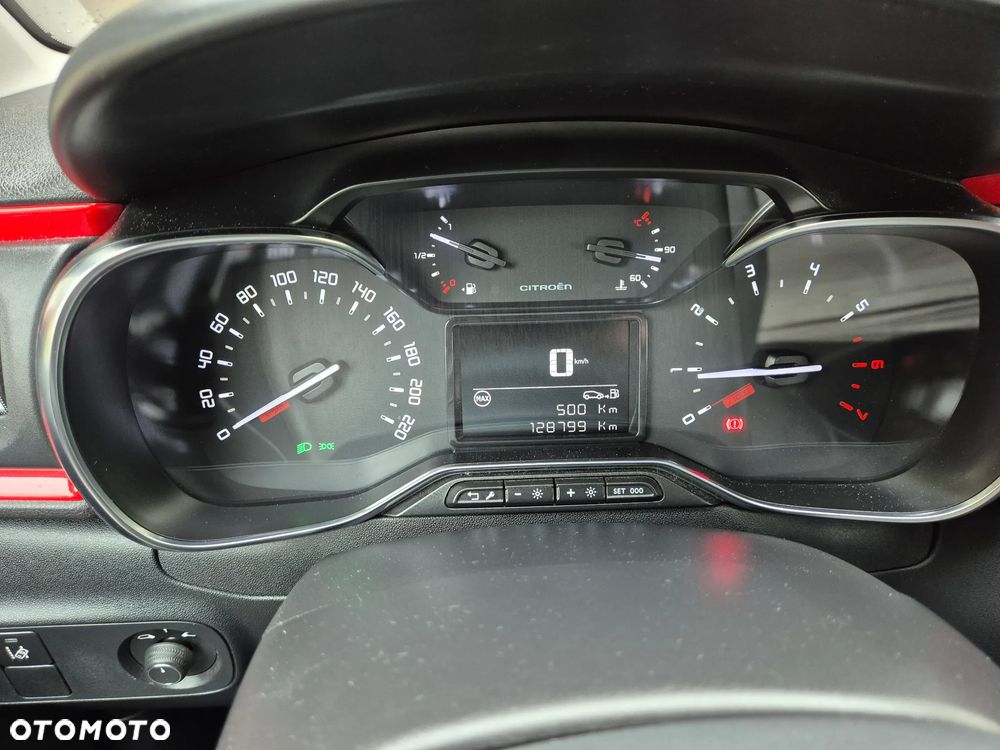 Citroën C3 1.2 PureTech Shine S&S - 11