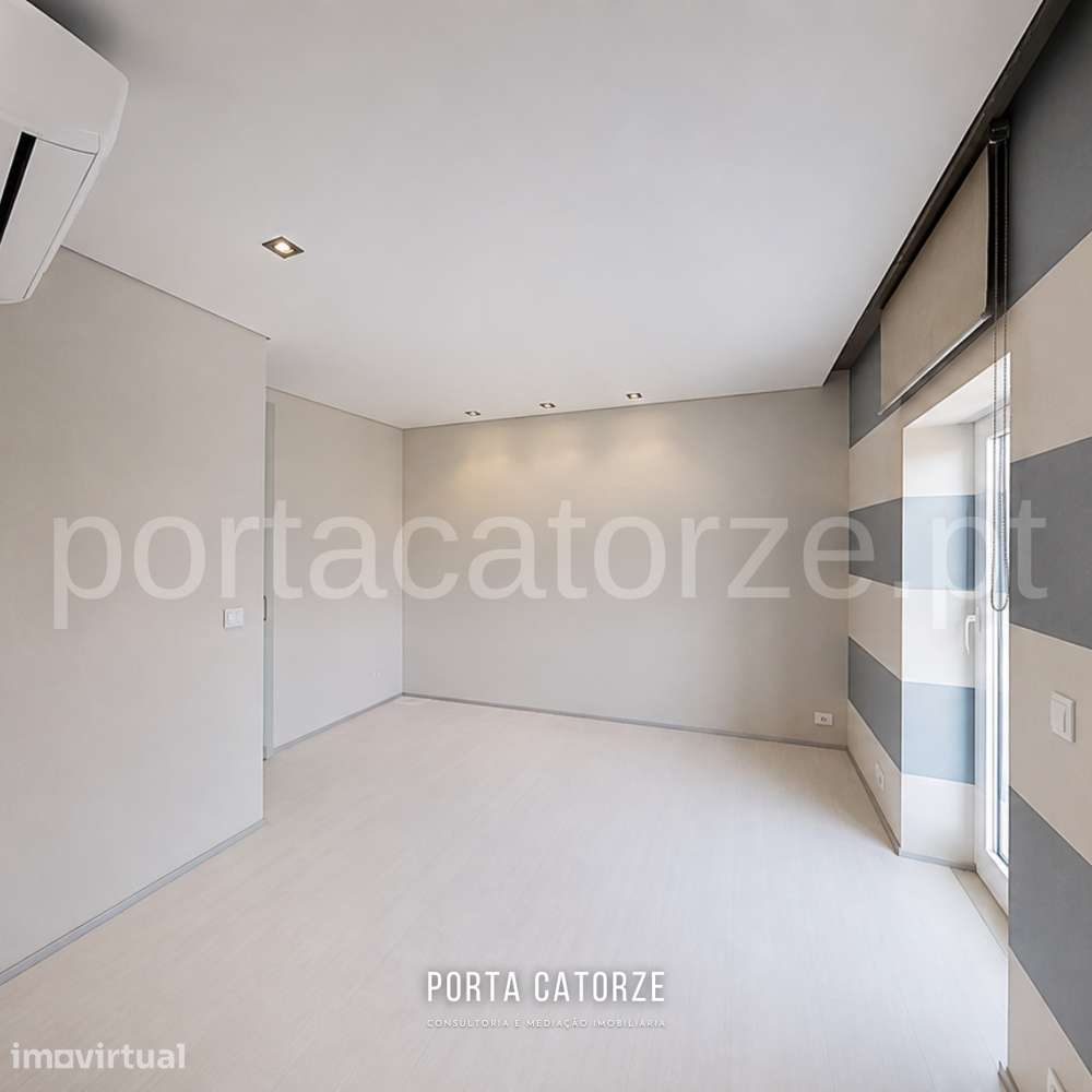 T2 com terraço no centro histórico de Barcelos! - Grande imagem: 4/25