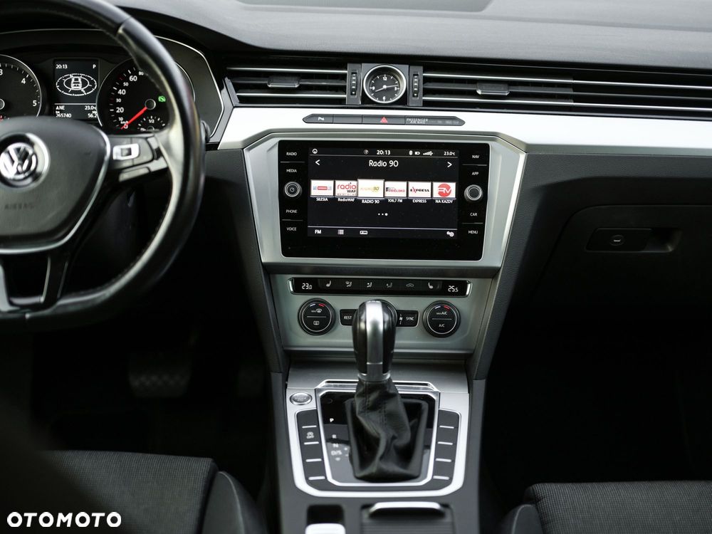 Volkswagen Passat 2.0 TDI BMT Comfortline DSG7 - 22