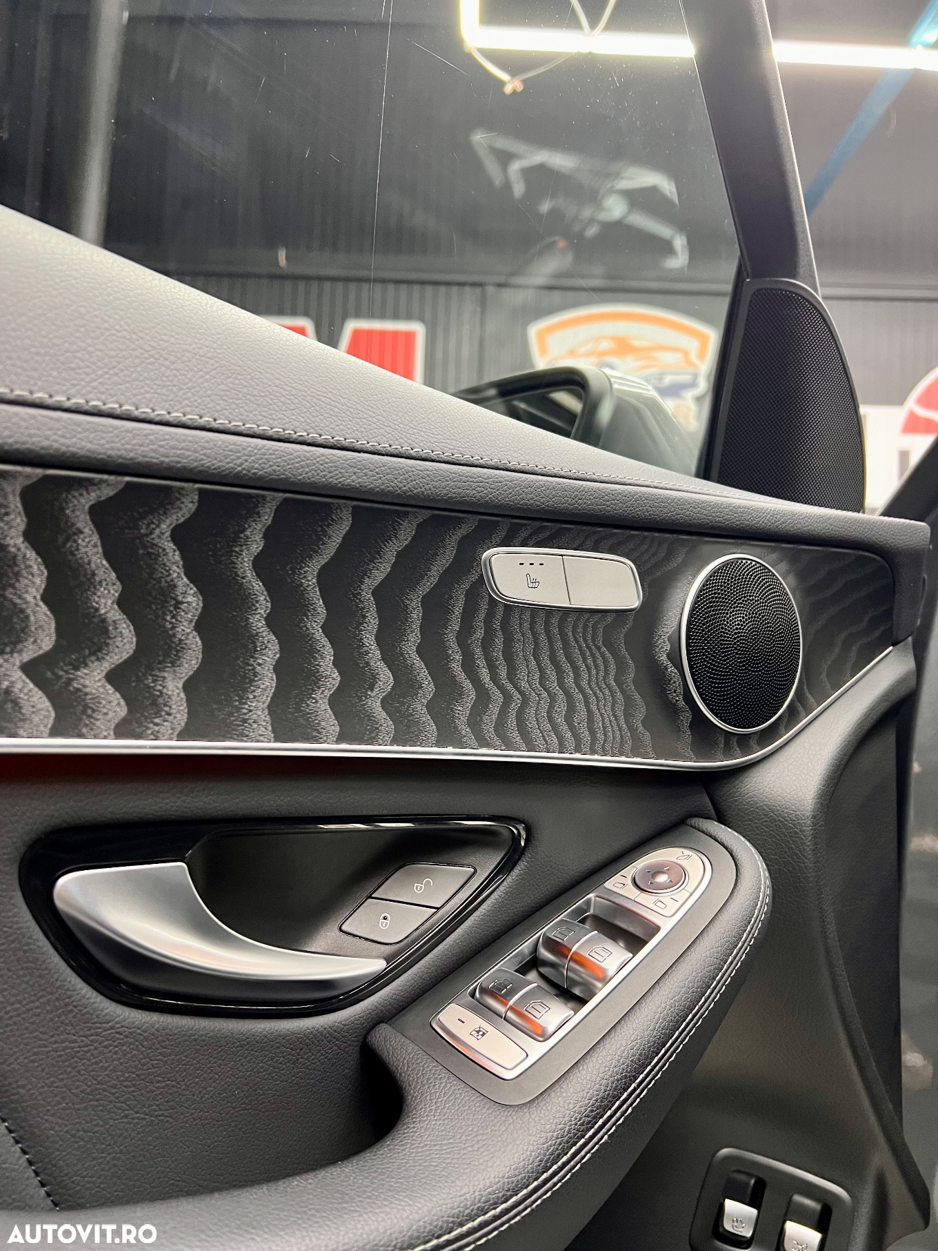 Mercedes-Benz GLC 300 4Matic 9G-TRONIC - 7