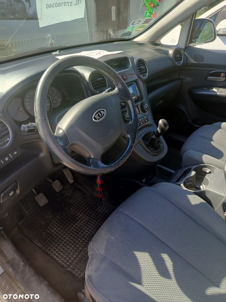 Kia Carens 2.0 EX - 8