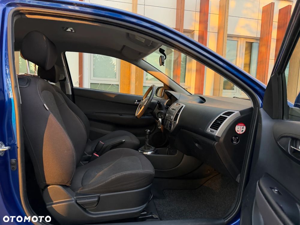 Hyundai i20 1.2 Classic + - 12