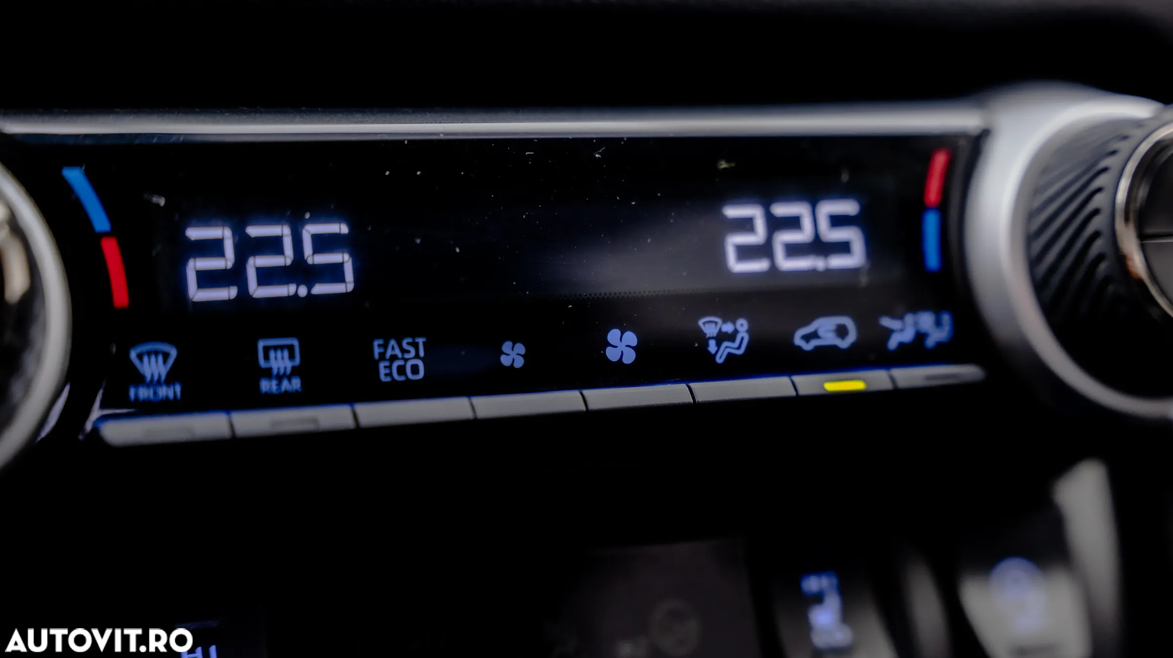 Toyota RAV4 2.0P CVT AWD Dynamic - 38