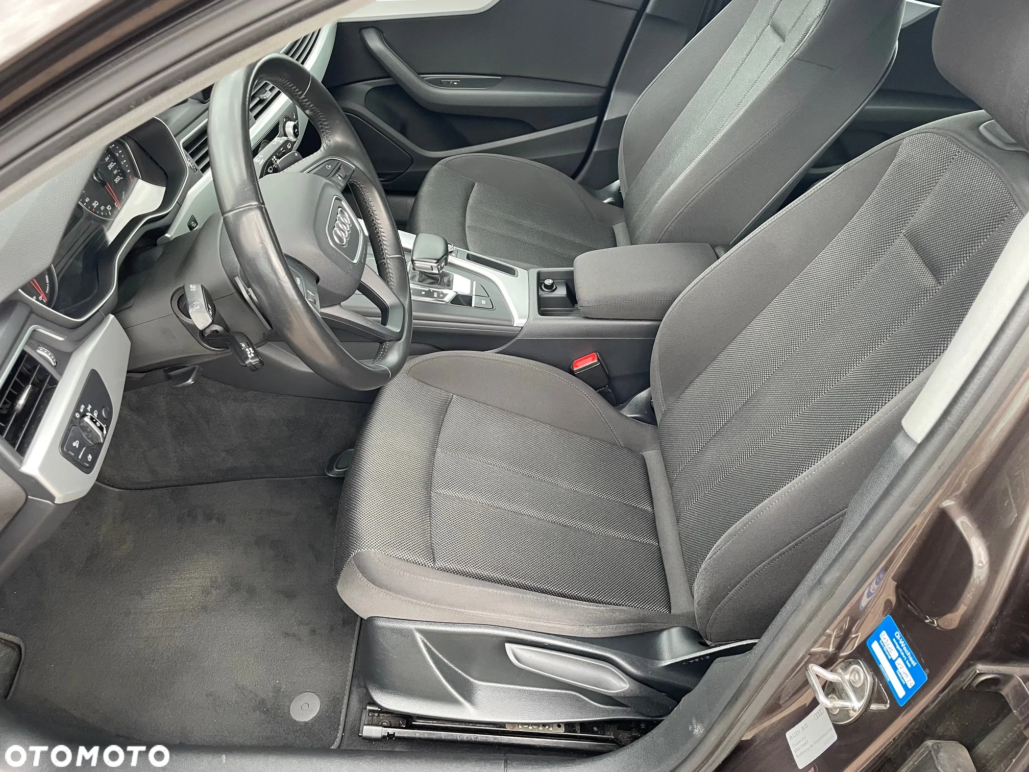 Audi A4 Avant 2.0 TDI ultra S tronic - 17