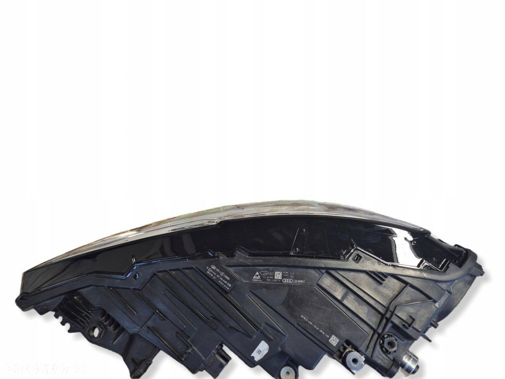 Reflektor Przód strona prawa Audi Q8 1090025 - 11