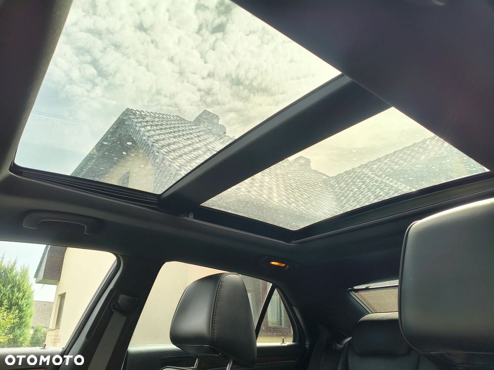 Chrysler 300s - 18