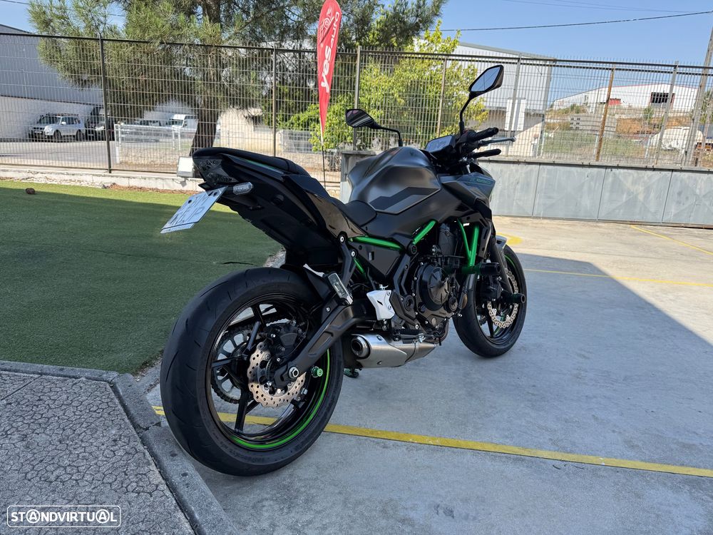 Kawasaki Z 650 - 7