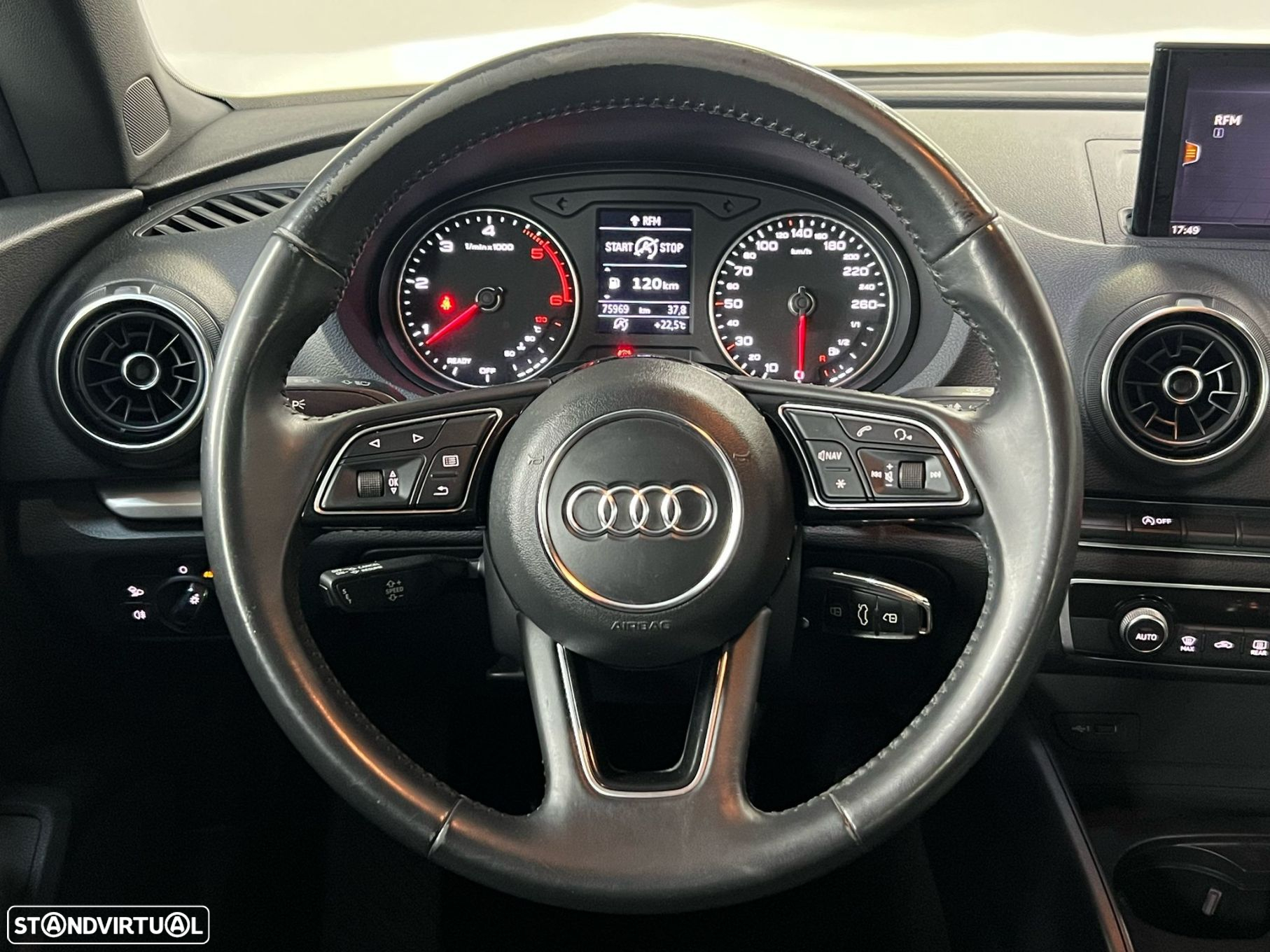 Audi A3 Cabrio 1.6 TDi Design - 14