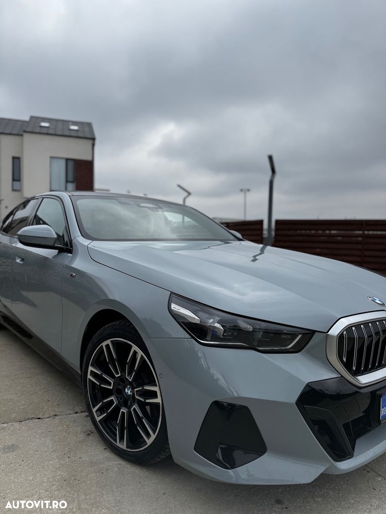 BMW Seria 5 520d xDrive Aut. - 9