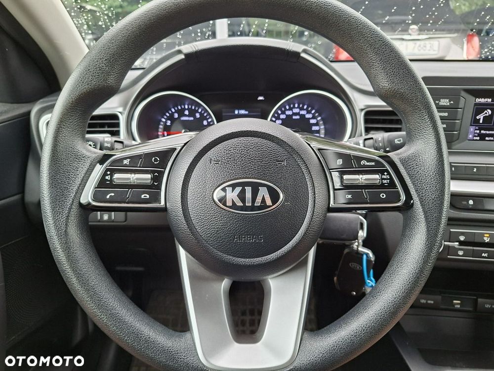 Kia Ceed - 17