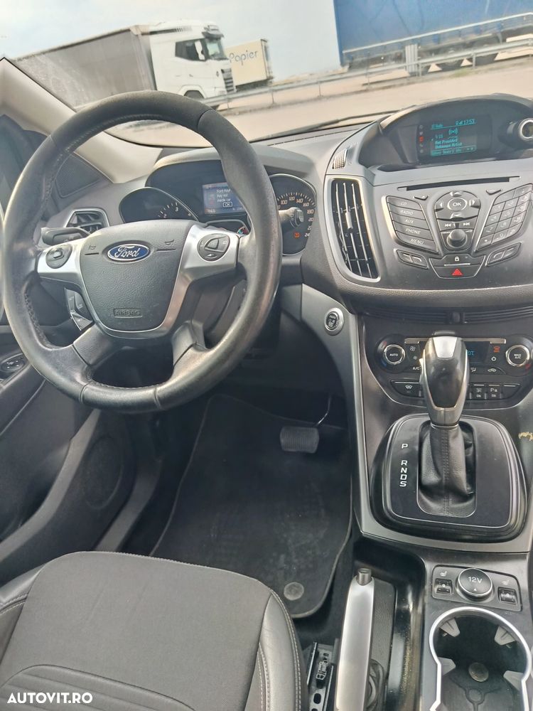 Ford Kuga 2.0 TDCi 4x4 Aut. Titanium - 14
