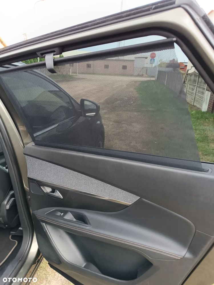 Peugeot 5008 BlueHDI 130 Allure Business-Paket - 26