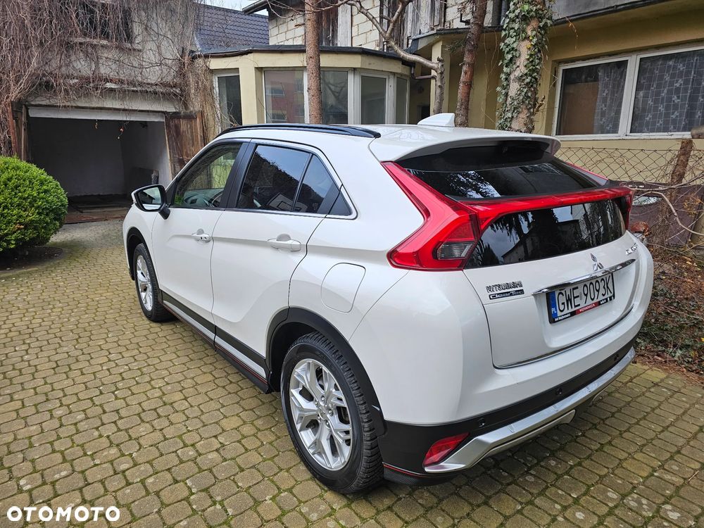 Mitsubishi Eclipse Cross 1.5 T Intense - 12