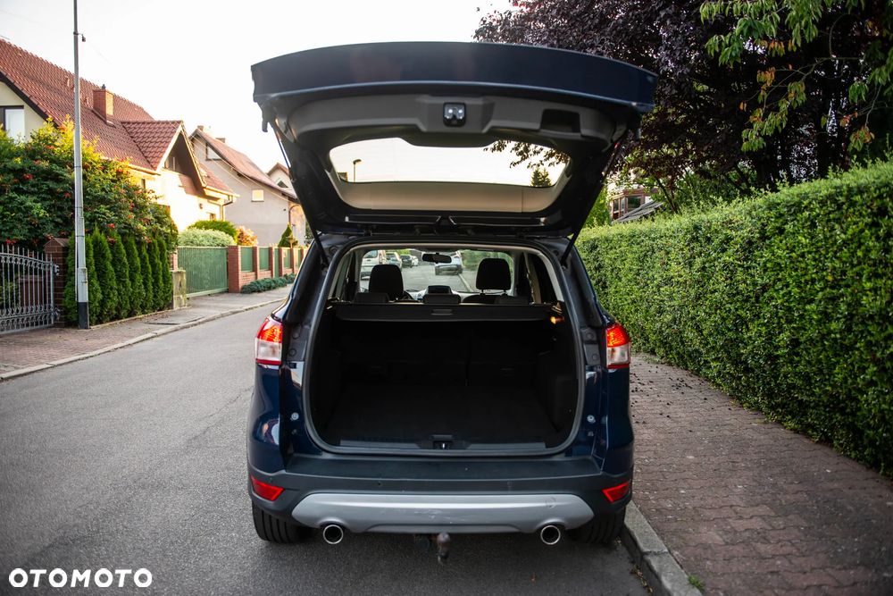 Ford Kuga 2.0 TDCi 2x4 Titanium - 7