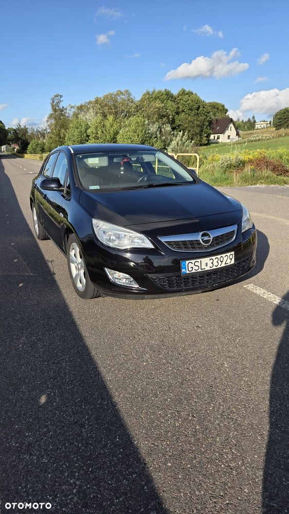 Opel Astra - 2