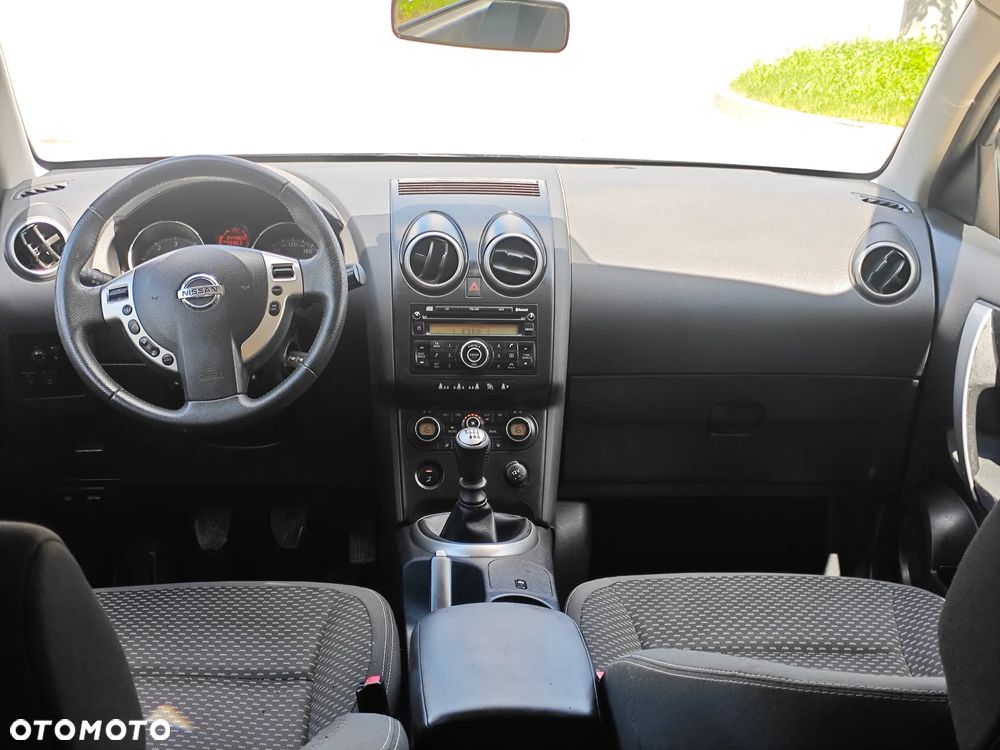 Nissan Qashqai+2 - 25