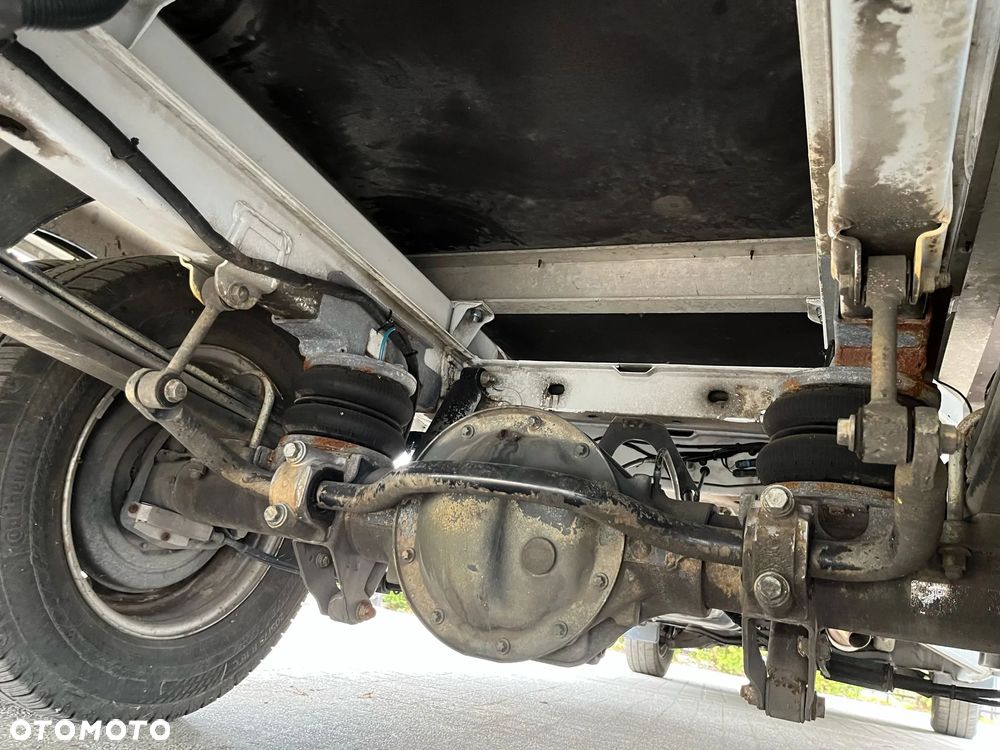 Mercedes-Benz Sprinter 516 - 17