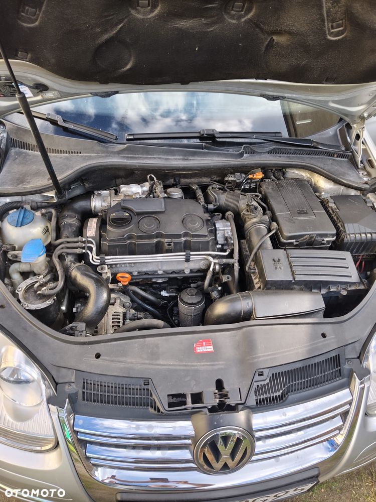 Volkswagen Golf 1.9 TDI 4Mot Comfortline - 5