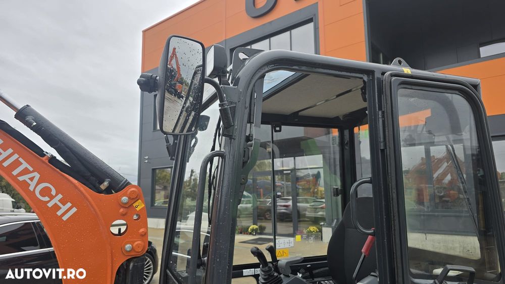 Hitachi ZX19-6, 2tone, 2026, EX DEMO 158h, LAMA, cupla rapida+cupa ingusta+cupa lata+cupa taluz, inst picon, latime 0,8m, latime cu senile extinse 1,2m, ad sapare 2,8m, ridica 1t, produs in JAPONIA, posibilitate leasing 4 ani-PROMOTIE 23900 EUR+Tva - 35
