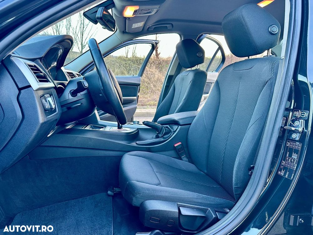 BMW Seria 3 320i Aut. - 18