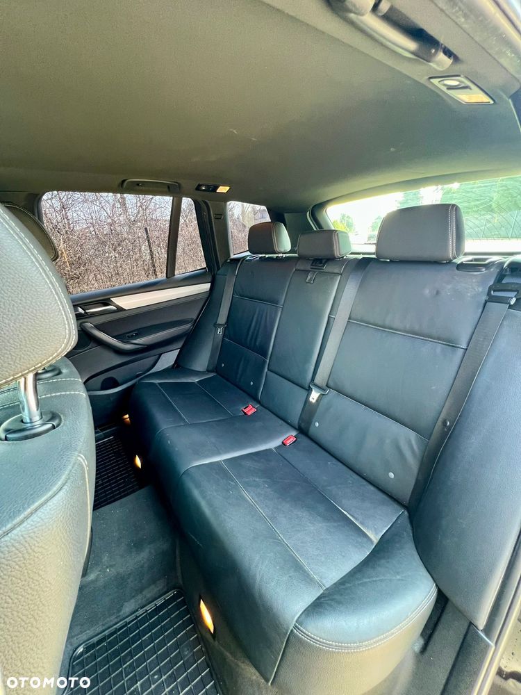 BMW X3 xDrive20d - 16