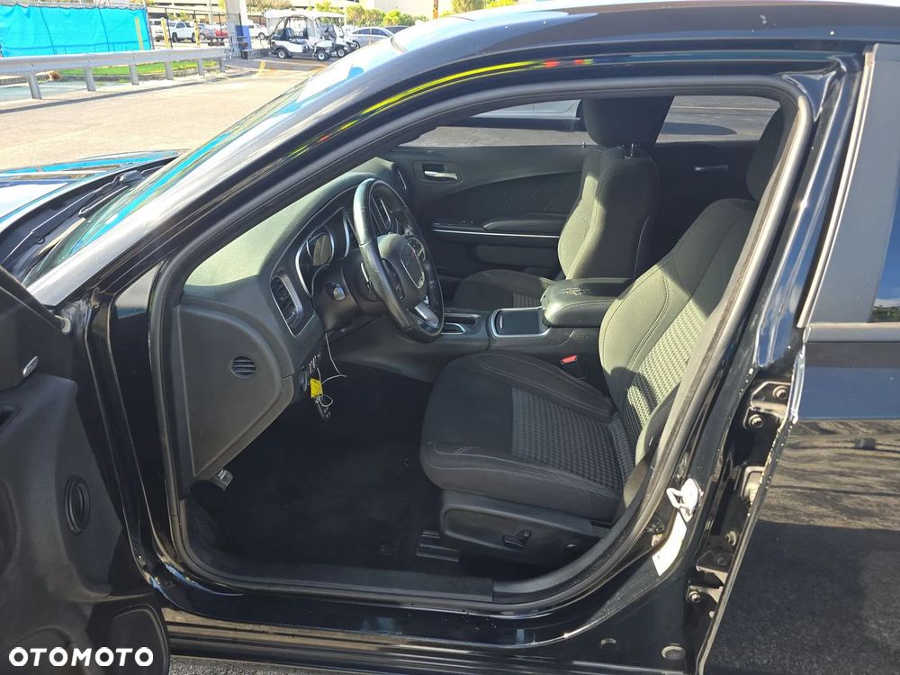 Dodge Charger 3.6 GT - 7