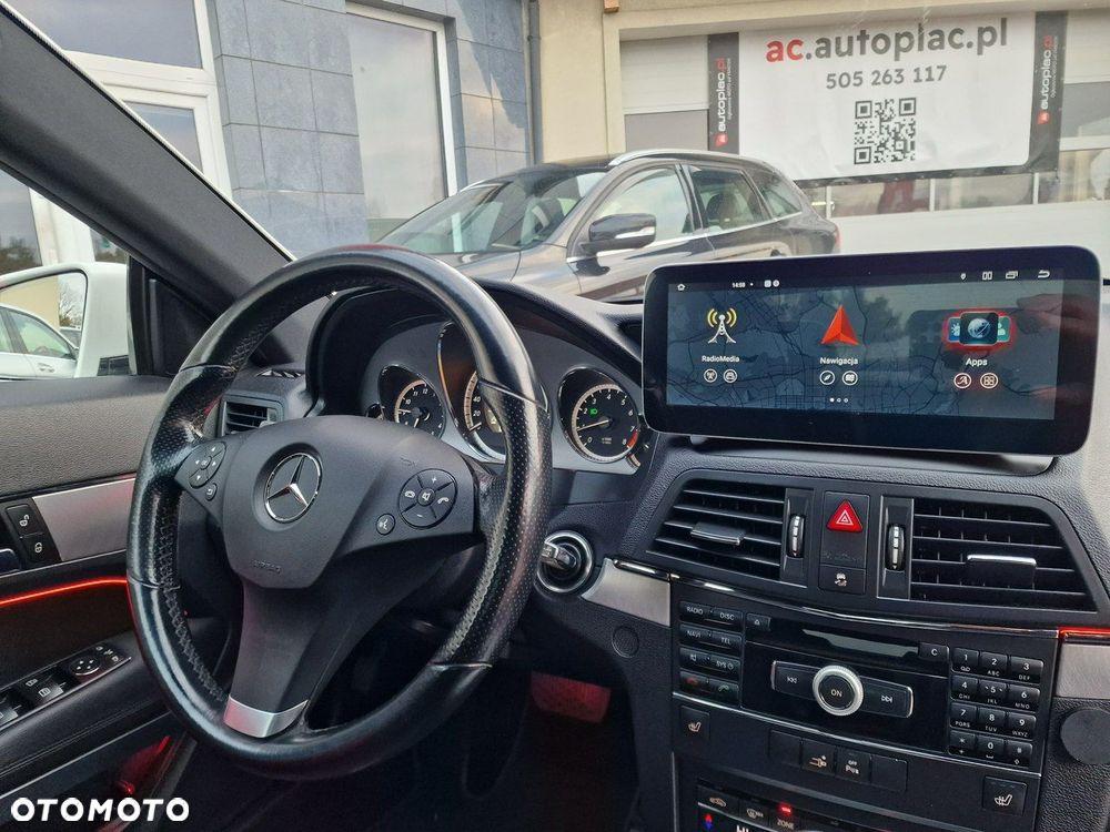 Mercedes-Benz Klasa E - 22