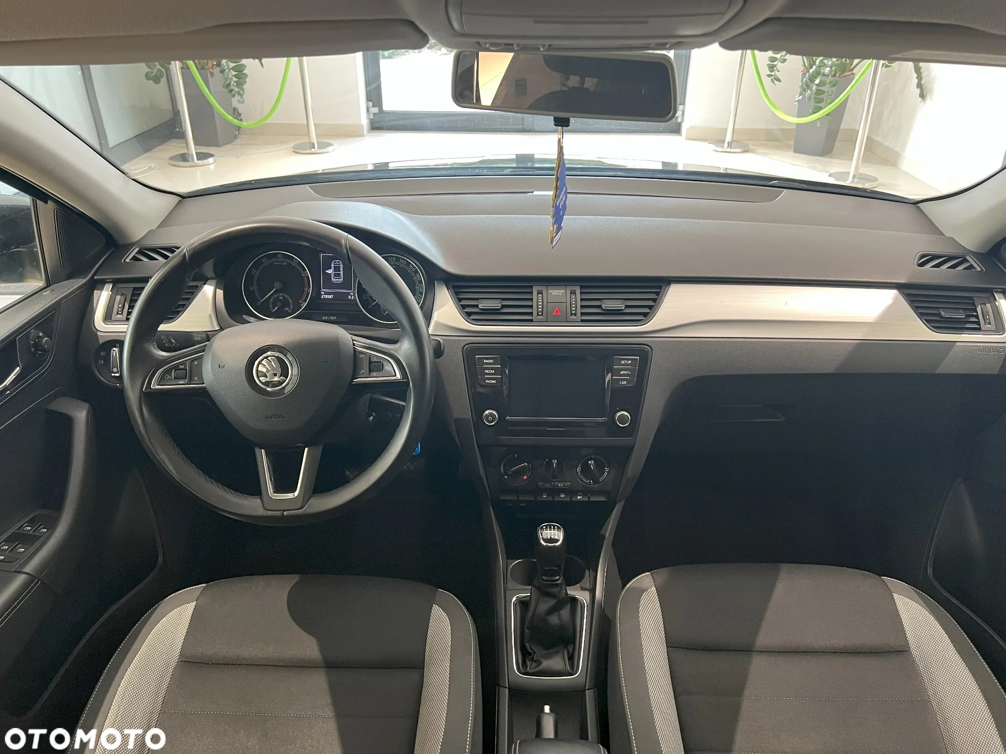 Skoda RAPID 1.0 TSI Ambition - 12