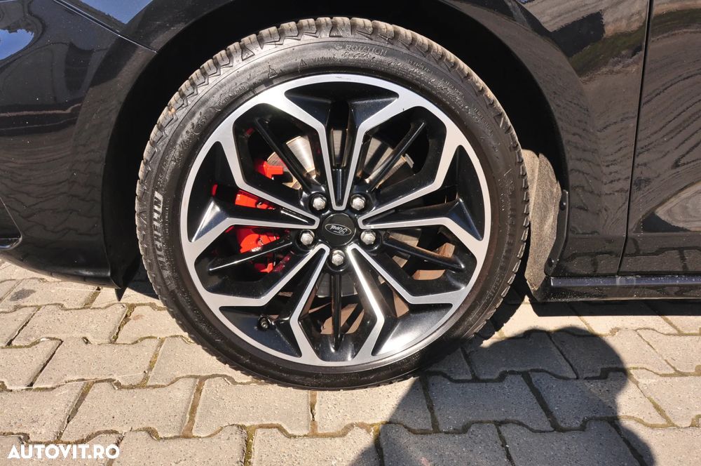 Ford Focus 1.5 EcoBoost ST Line Business - 6