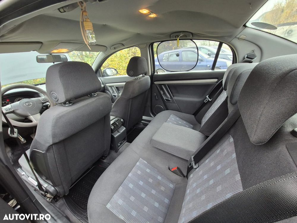 Opel Vectra 1.6 - 17