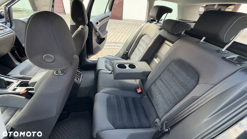 Volkswagen Golf 2.0 TDI BMT Highline - 16