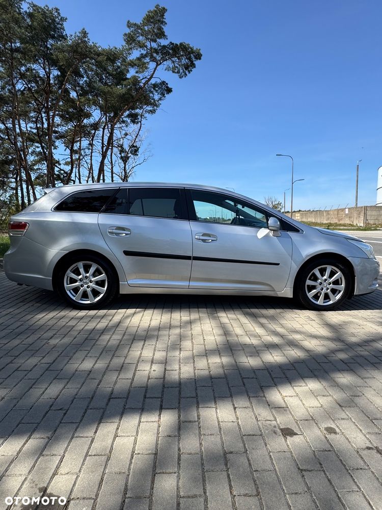 Toyota Avensis 2.0 Prestige MS - 5