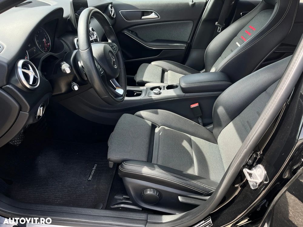 Mercedes-Benz A 200 7G-DCT - 10