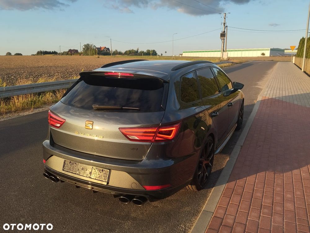 Seat Leon 2.0 TSI Cupra R DSG - 2
