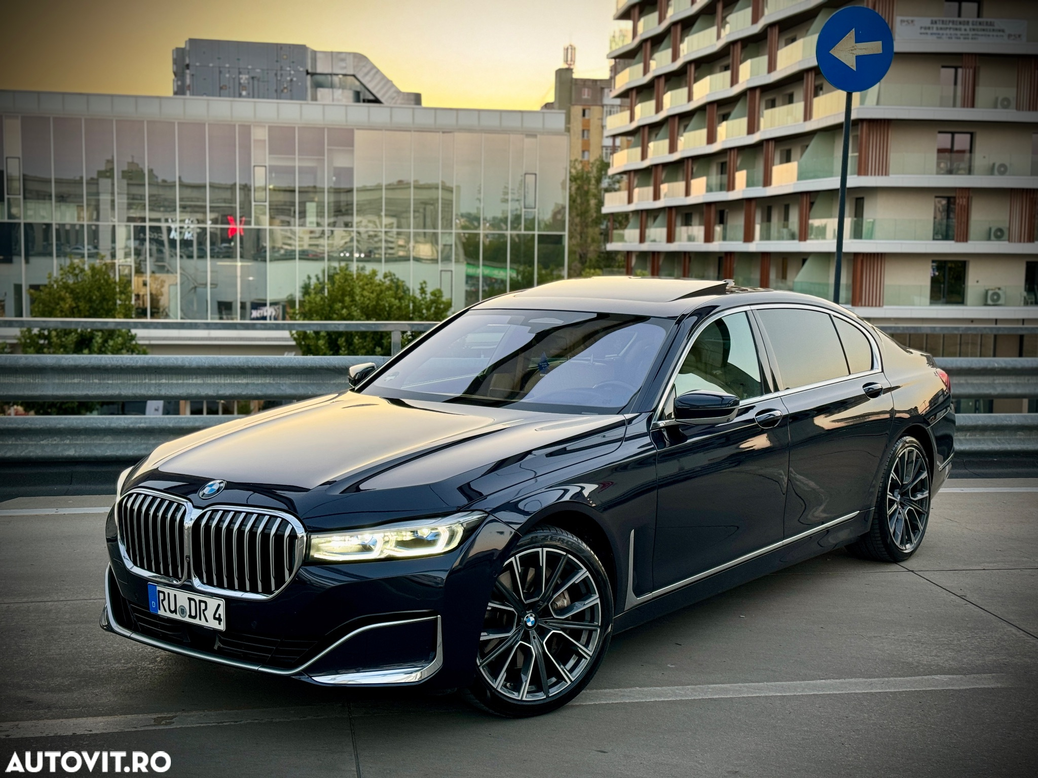 BMW Seria 7 740Ld xDrive - 8
