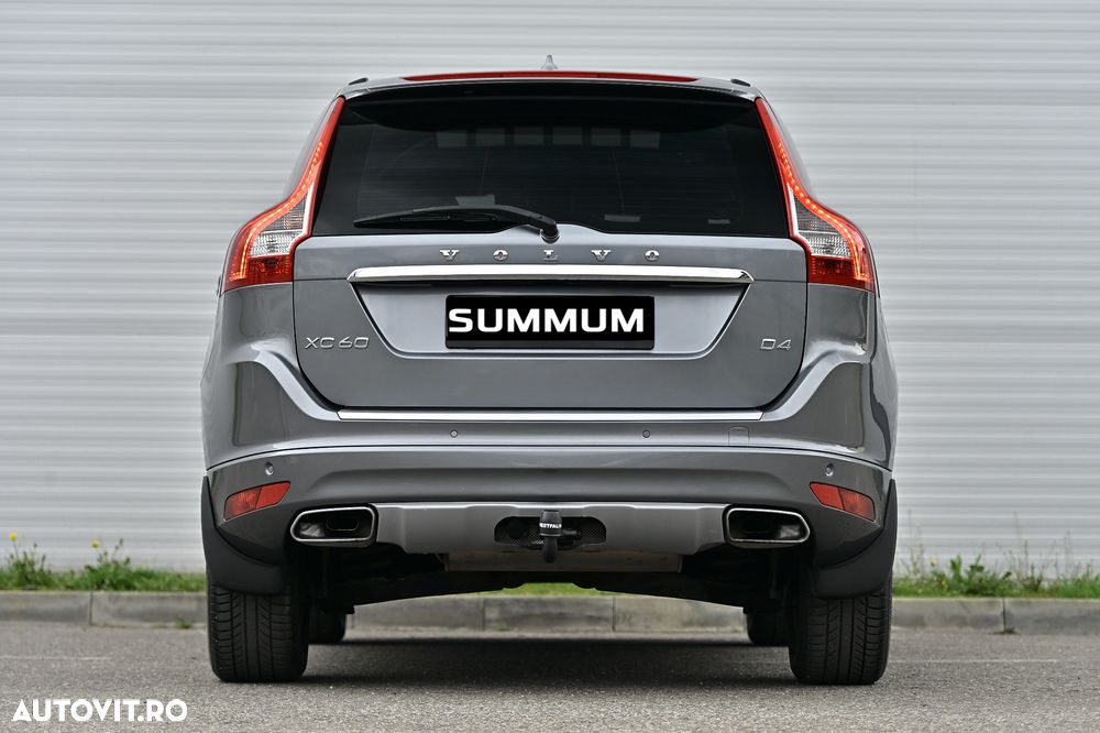 Volvo XC 60 D4 Geartronic Summum - 4