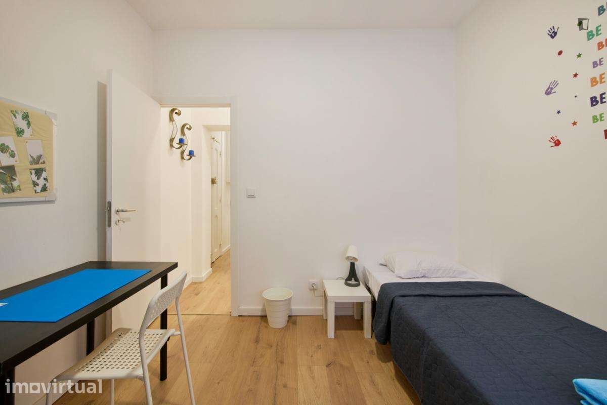 Quarto - localizado em Arroios Lisbon - Grande imagem: 4/47