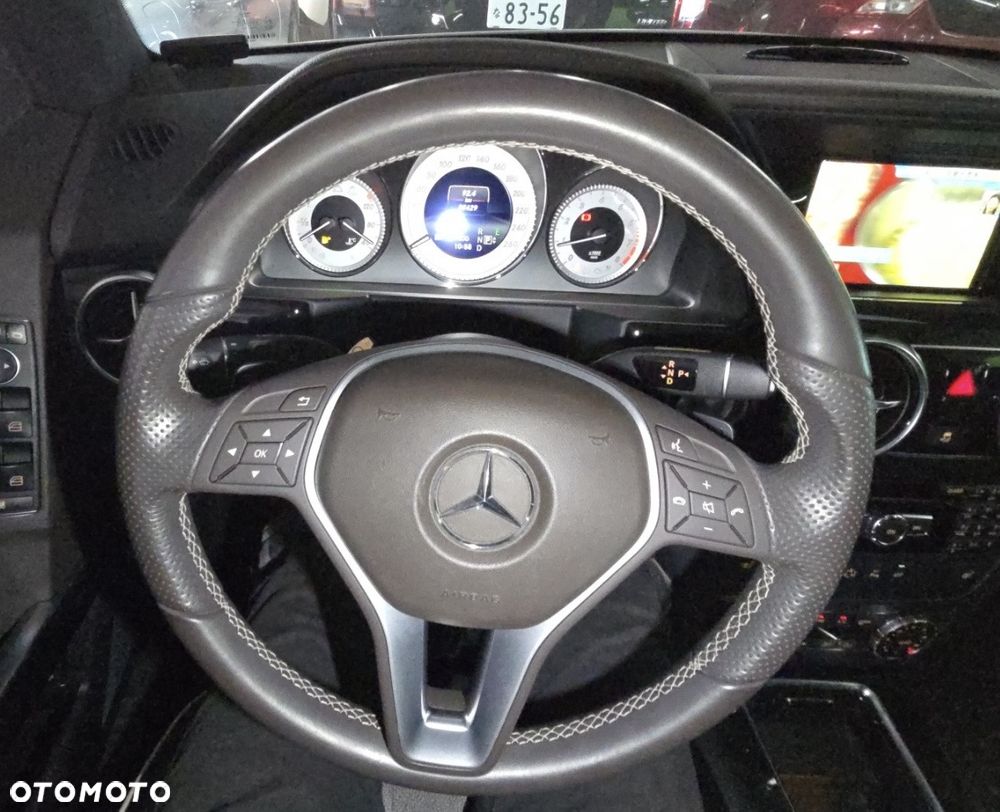 Mercedes-Benz GLK 350 4Matic (BlueEFFICIENCY) 7G-TRONIC - 17